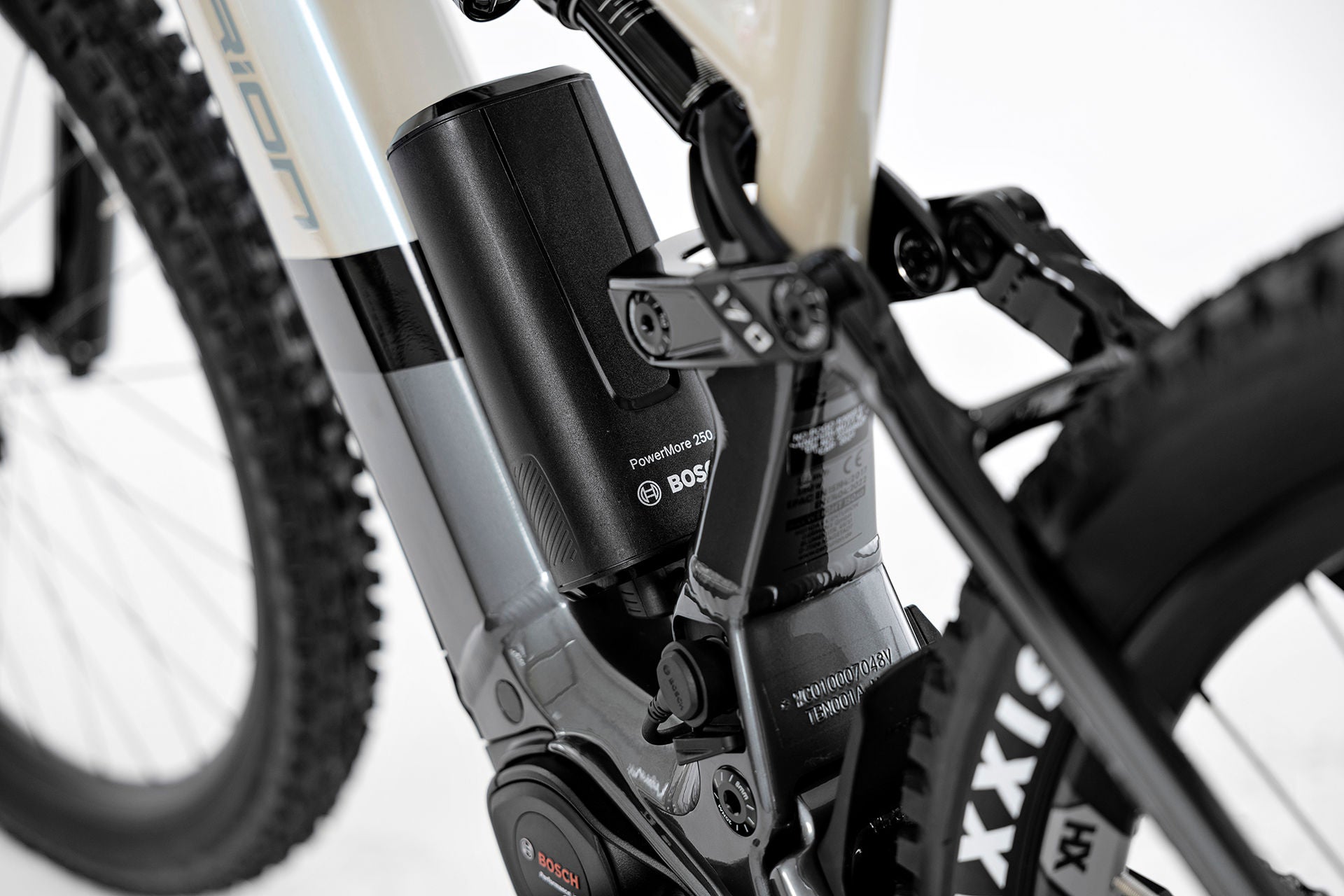 Centurion No Pogo R3000 sandperlmutt 2025 29"/27.5" 800 Wh Diamant